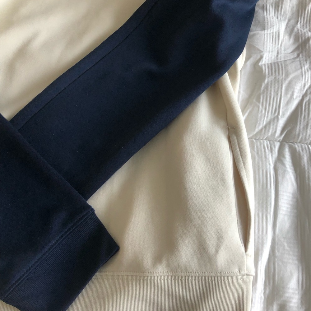 💙Beautiful Casual Joe Fresh Jacket with Pockets in Cream & 2 Shades of Blue💙 - Picture 11 of 13